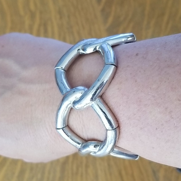 Expandable bracelet - Picture 3 of 4